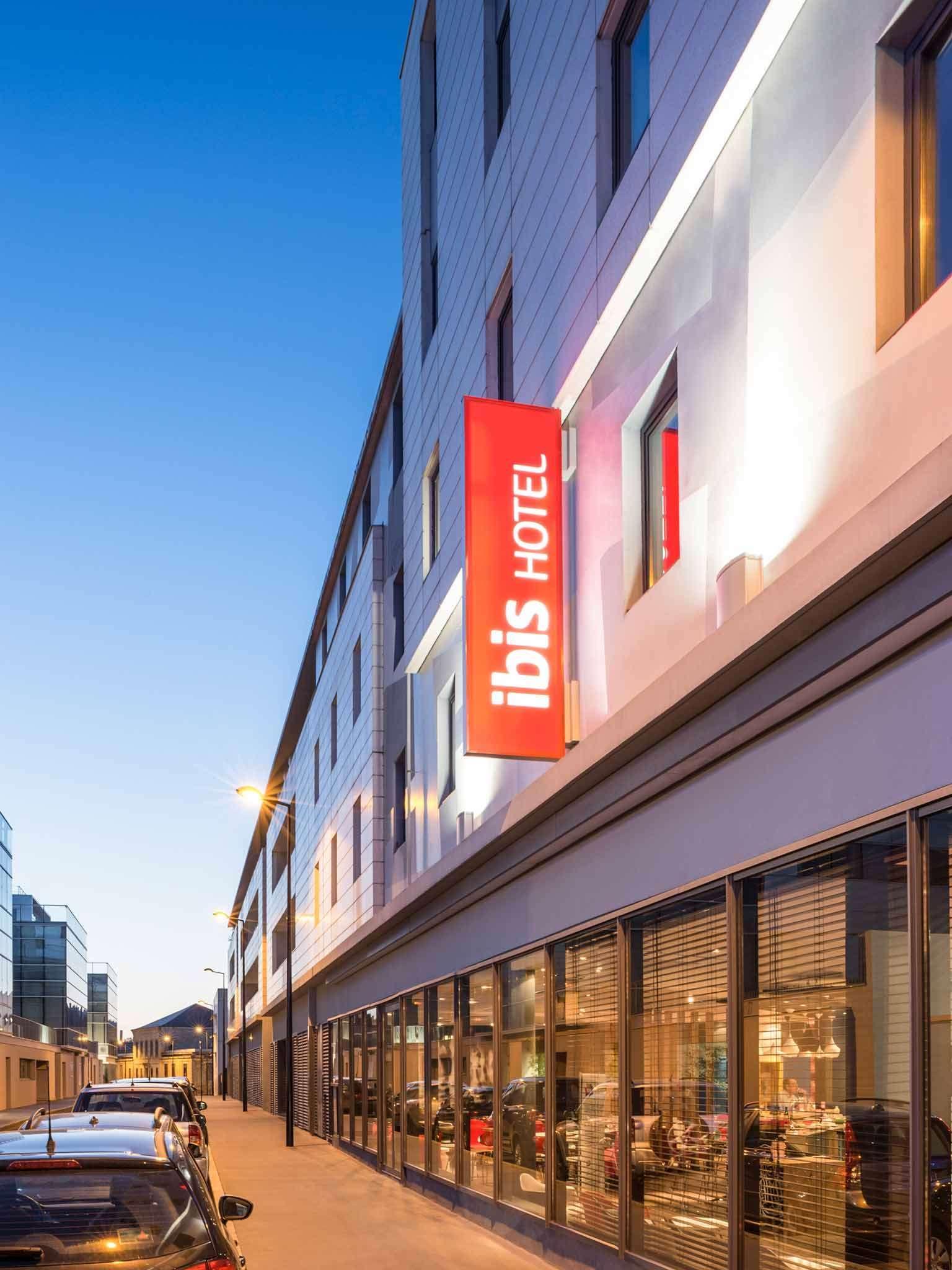 Ibis Bordeaux Centre Bastide Hotel Ngoại thất bức ảnh