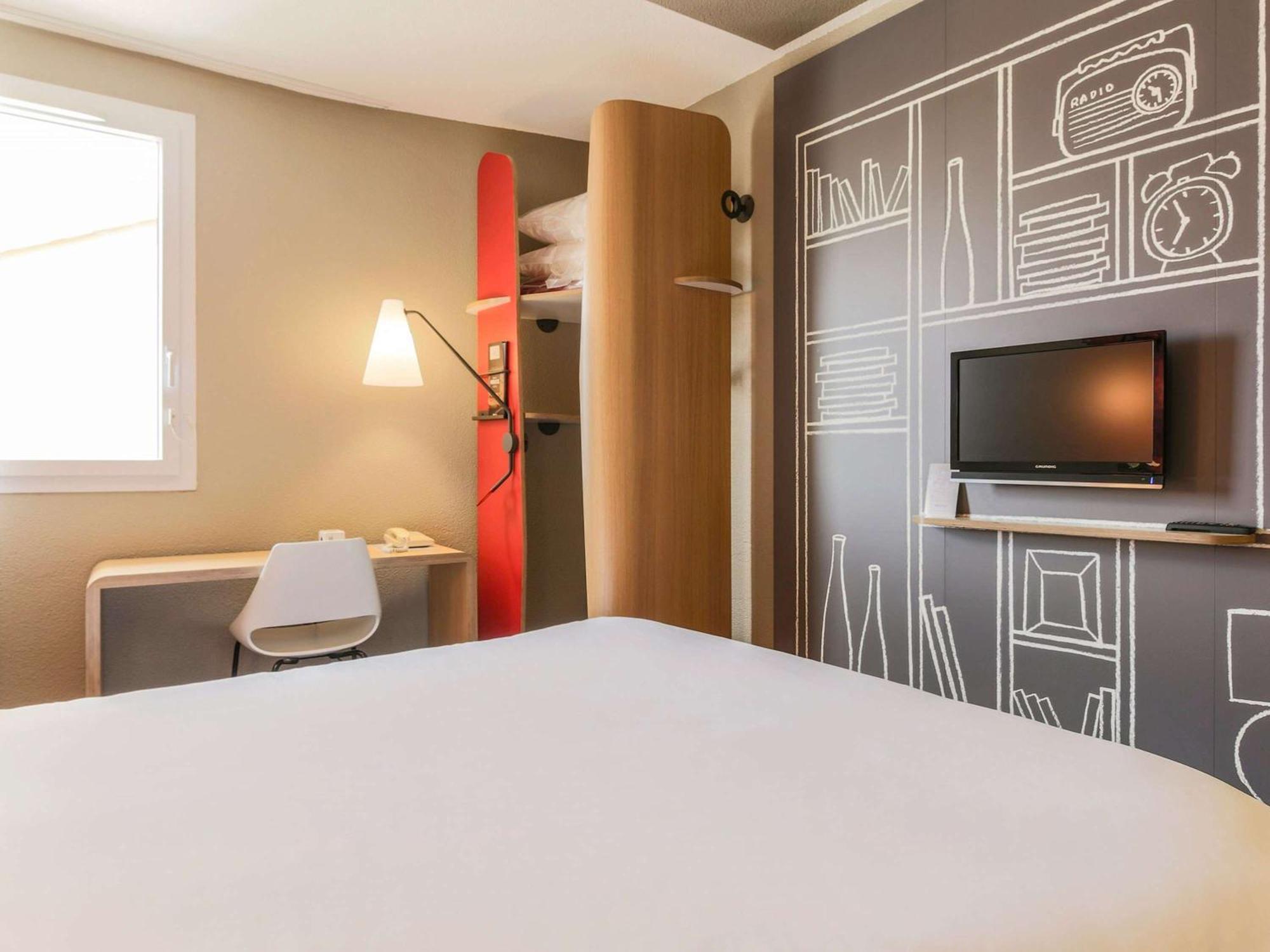 Ibis Bordeaux Centre Bastide Hotel Ngoại thất bức ảnh
